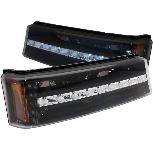 ANZO USA - Euro Clear Lens Black Housing Amber Reflector Pair Does Not Fit Avalanche Models With Body Cladding Chevrolet Avalanche 1500/Avalanche/Avalanche Silverado 2500 2003-2006, Chevrolet Silverado 1500/1500 HD/2500 HD/3500 2003-2007 ANZO USA