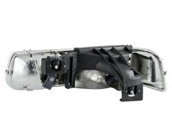 ANZO USA - Headlight Set Crystal Clear Lens Black Housing Pair Does Not Fit Gmc Models Chevrolet Silverado 1500/2500 1999-2002, 1500 HD/2500 HD/3500 2001-2002, Chevrolet Suburban 1500/2500/Tahoe 2000-2006 ANZO USA - Image 2